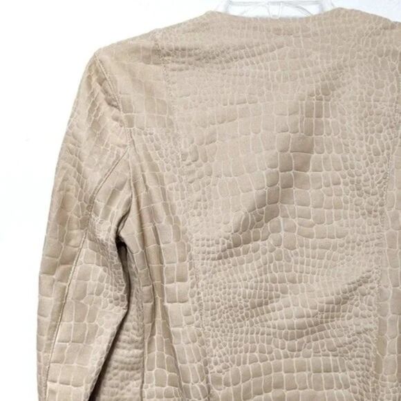 NWT BLANKNYC Wishing Well Faux Leather Jacket S - Picture 7 of 10